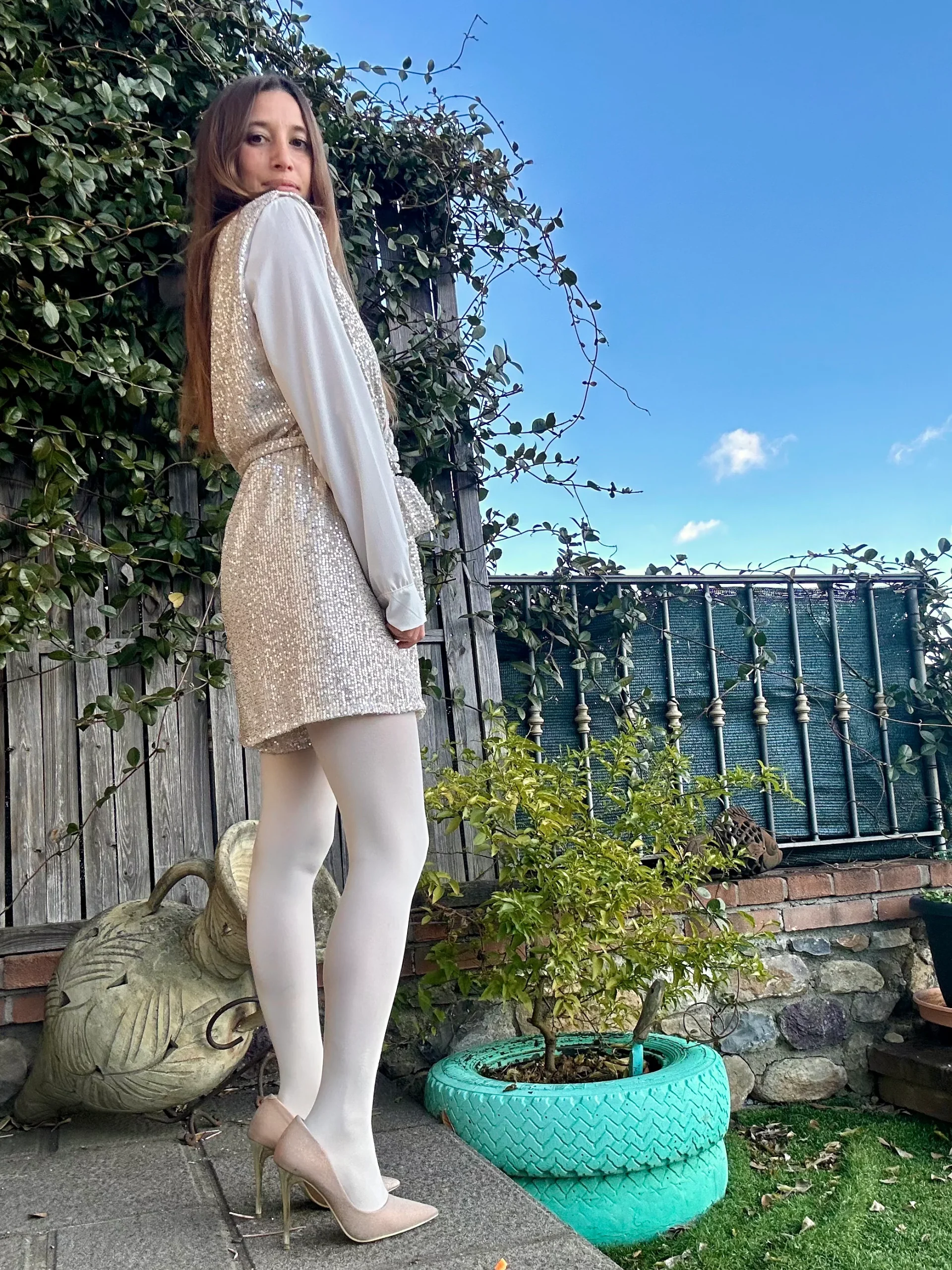 TUTA JUMPSUIT CON PAILLETTES - immagine 3