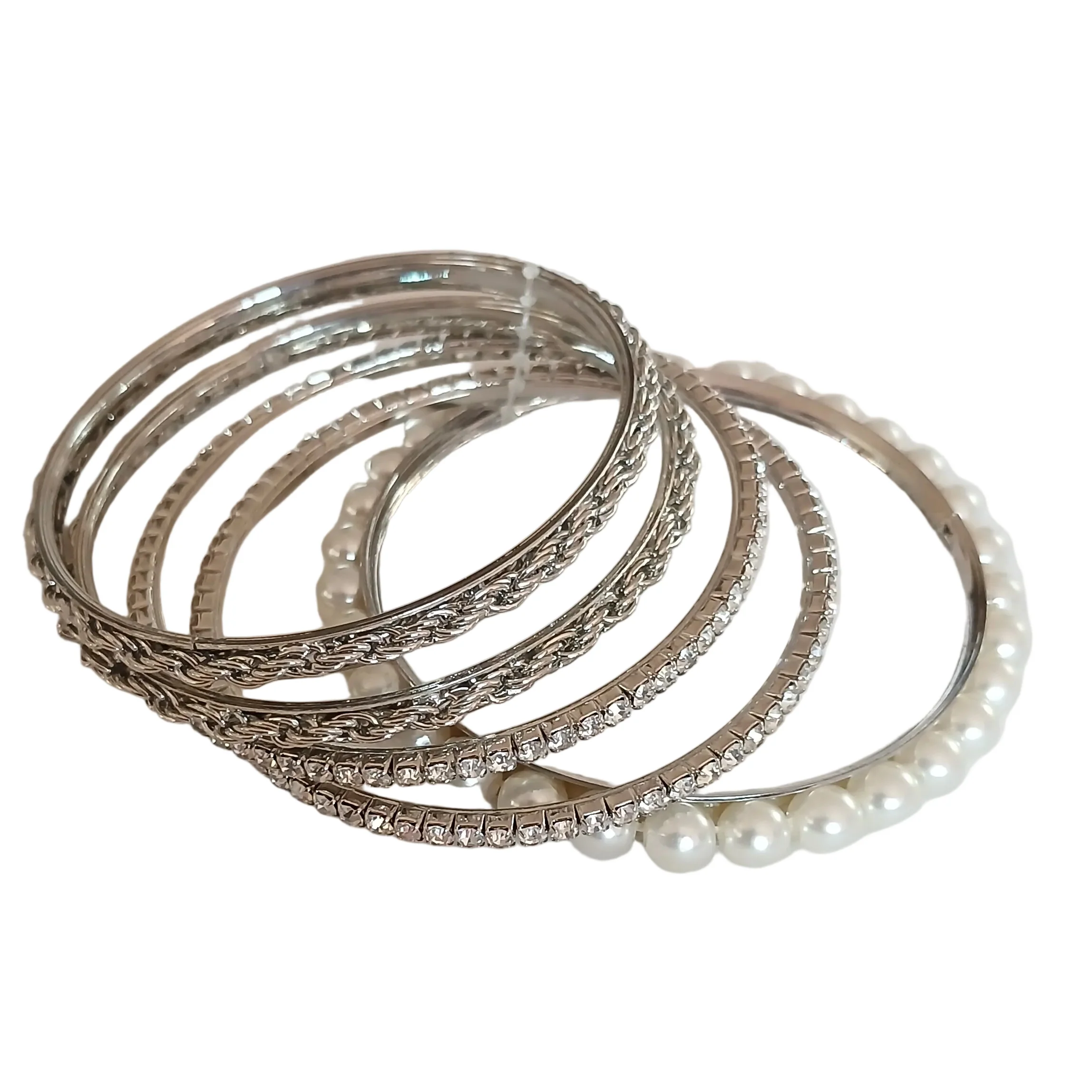 Bracciale set 5 bracciali strass bianco tono argento - immagine 4